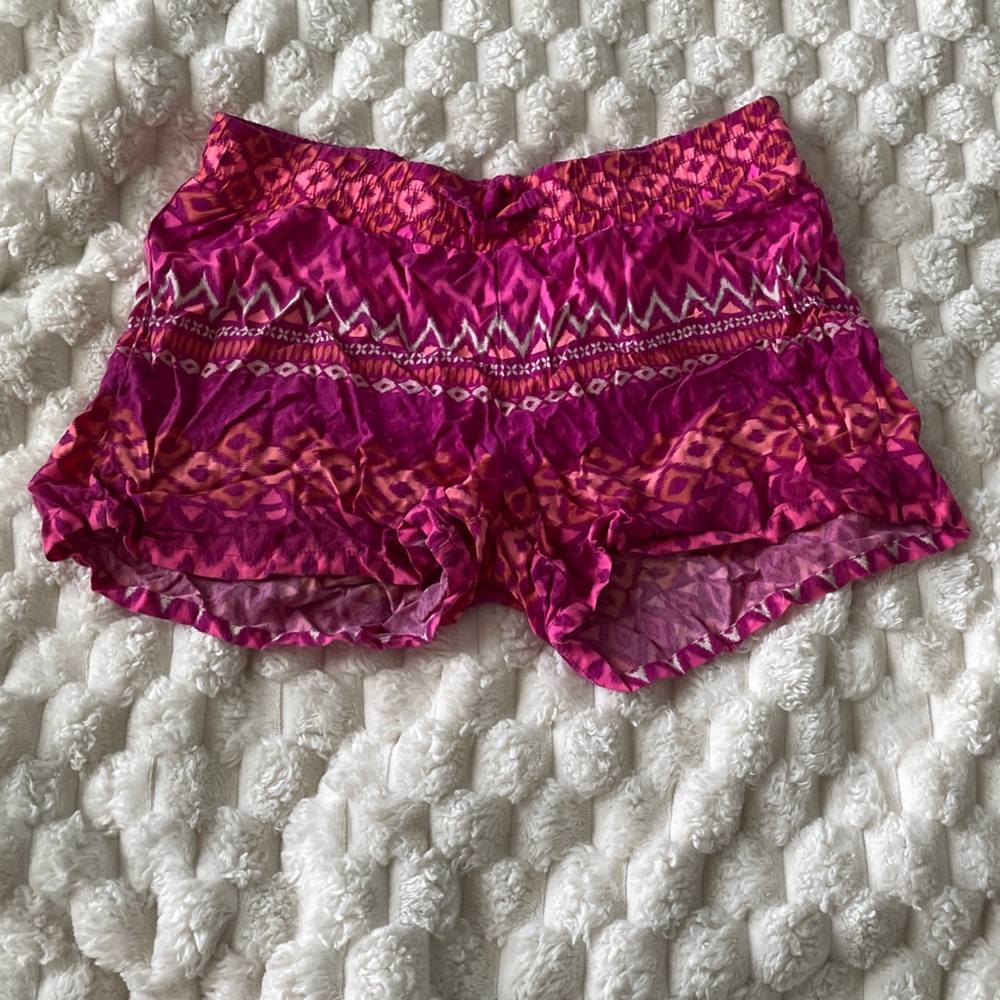 Cherokee Women's Geometric Pink and Orange Shorts